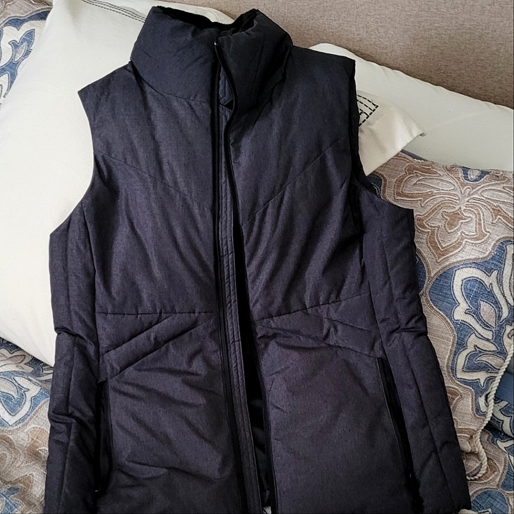 Champion Puffer Vest